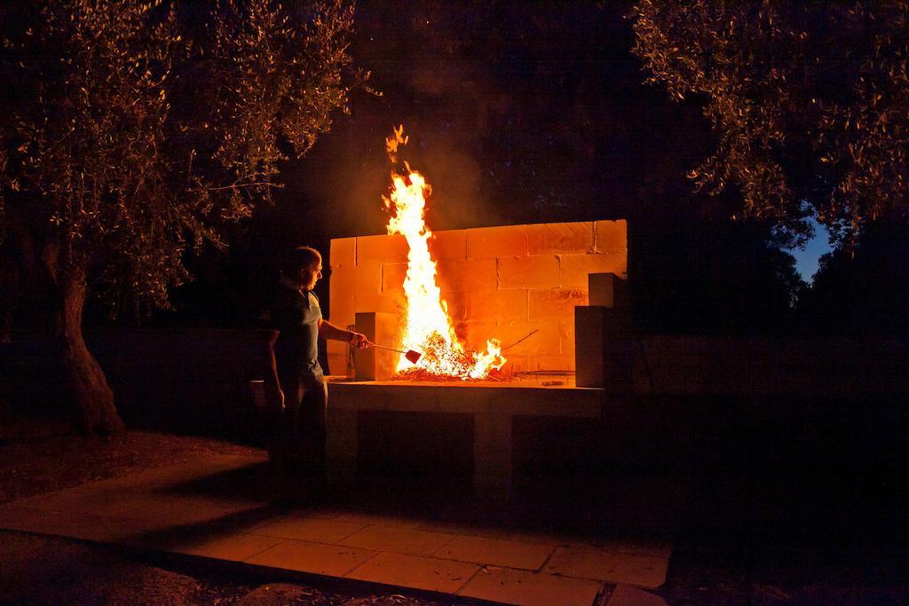 Agriturismo La Collina Degli Ulivi Uggiano La Chiesa Bagian luar foto